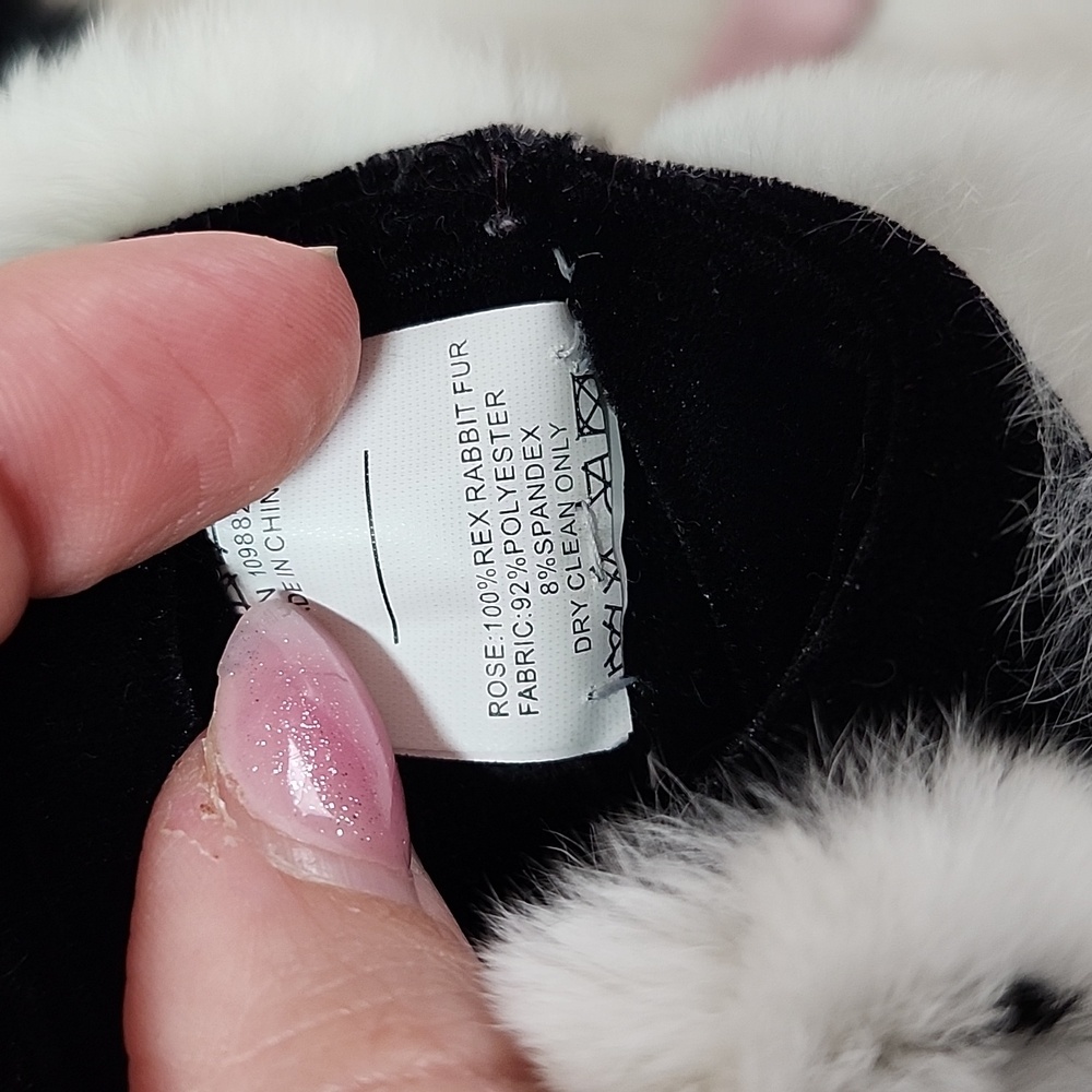 Luxury Genuine Black White Rosette Rabbit Fur Pull Through Neck Scarf 30 Inch - Picture 4 of 5
